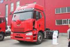 2013款解放 J6P重卡 420馬力 6X4 牽引車(chē)(國(guó)四 重載型)(CA4250P66K24T1A1HE4)