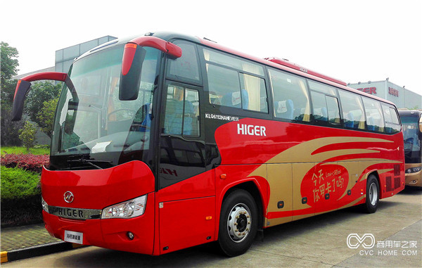 采用FSG混動(dòng)技術(shù)的海格KLQ6112混動(dòng)客車(chē).jpg