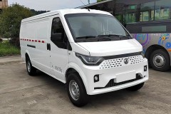 東風(fēng)超龍5米1微型面包車